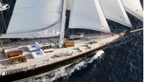 Yacht REGINA -  Foredeck while Sailing